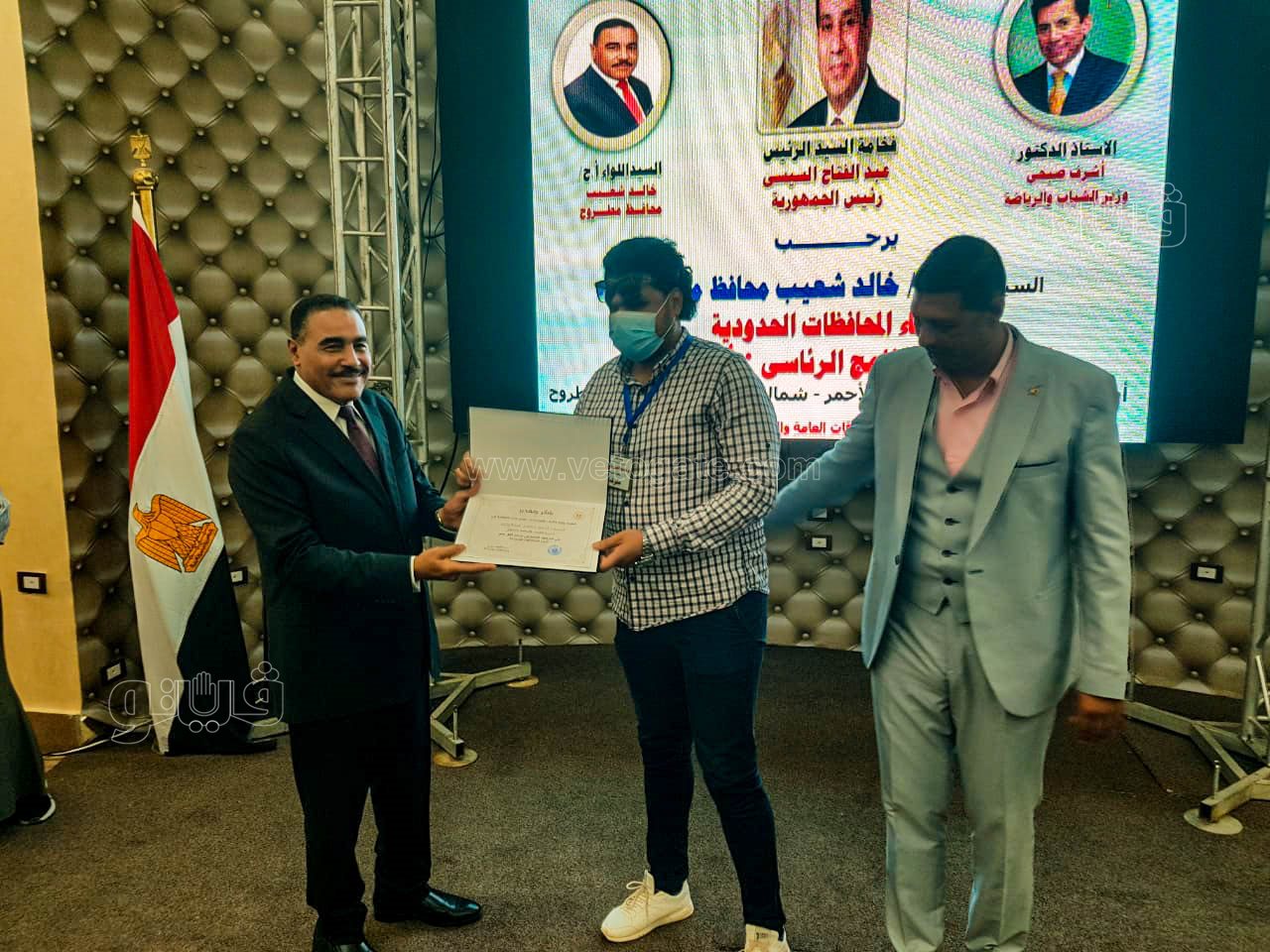 محافظ مطروح يشهد ختام برنامج أهل مصر للمحافظات الحدودية-53-4