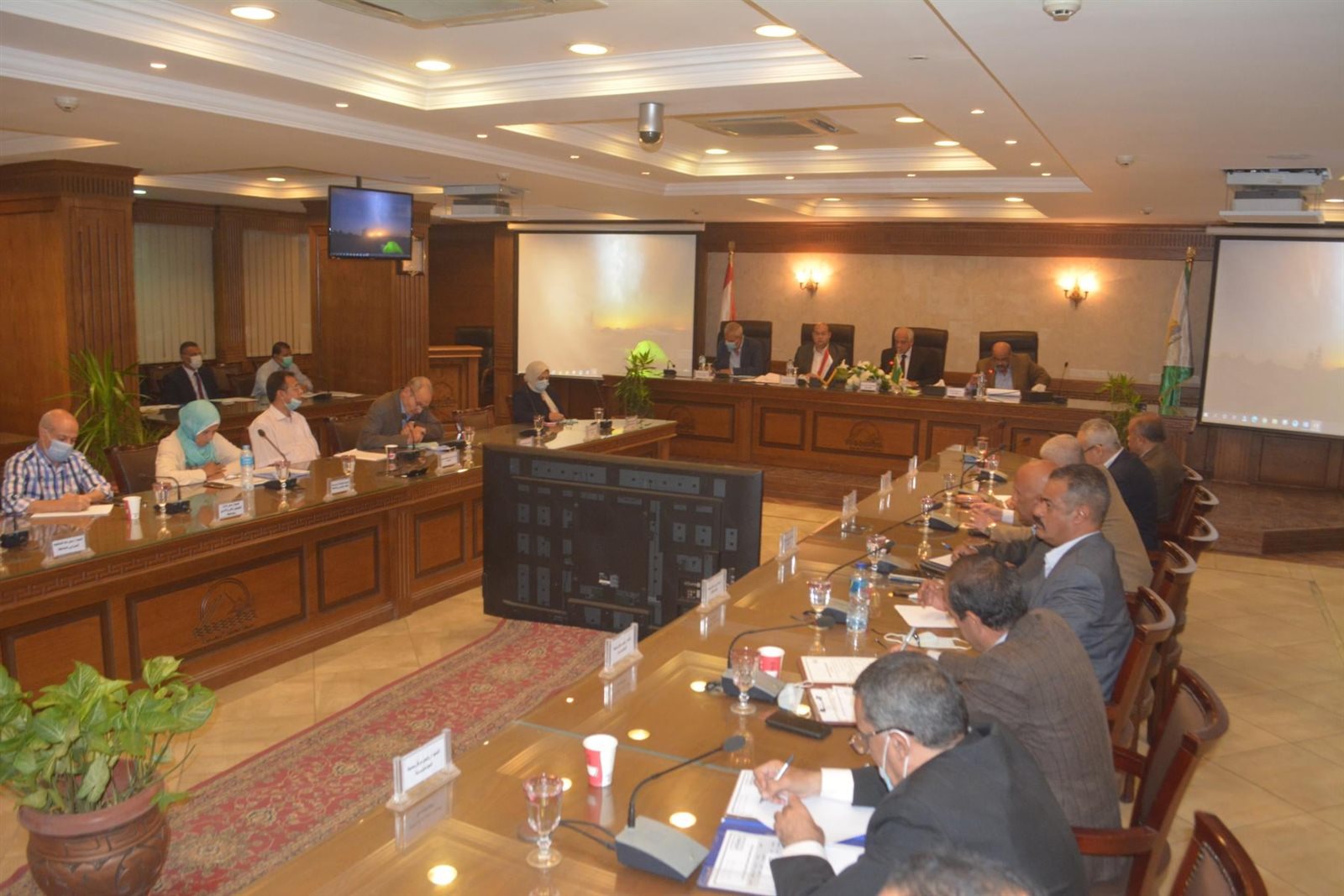 250503562_181356687517558_6595759640389666321_n (1)