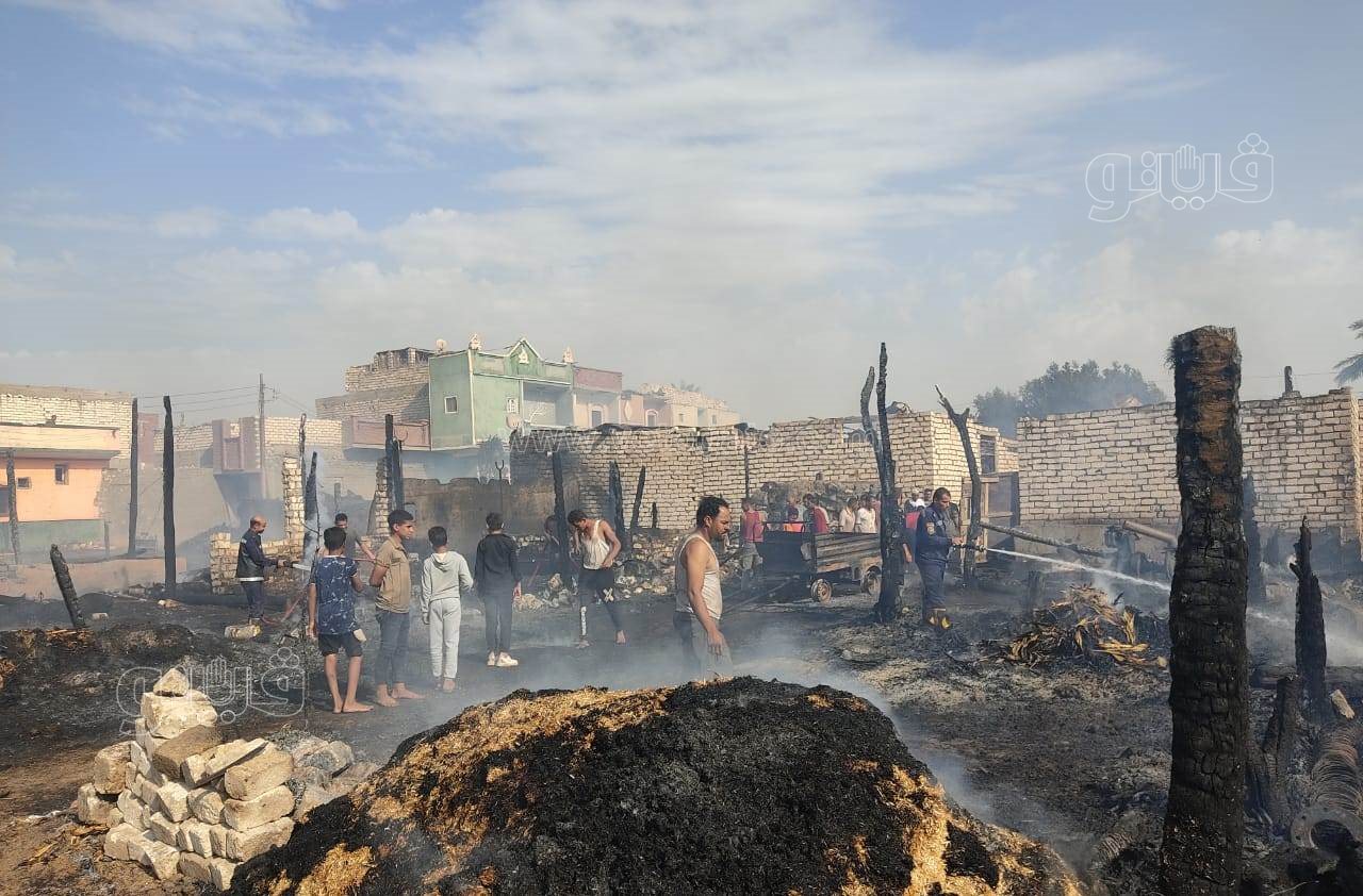 السيطرة على حريق ببني سويف (5)