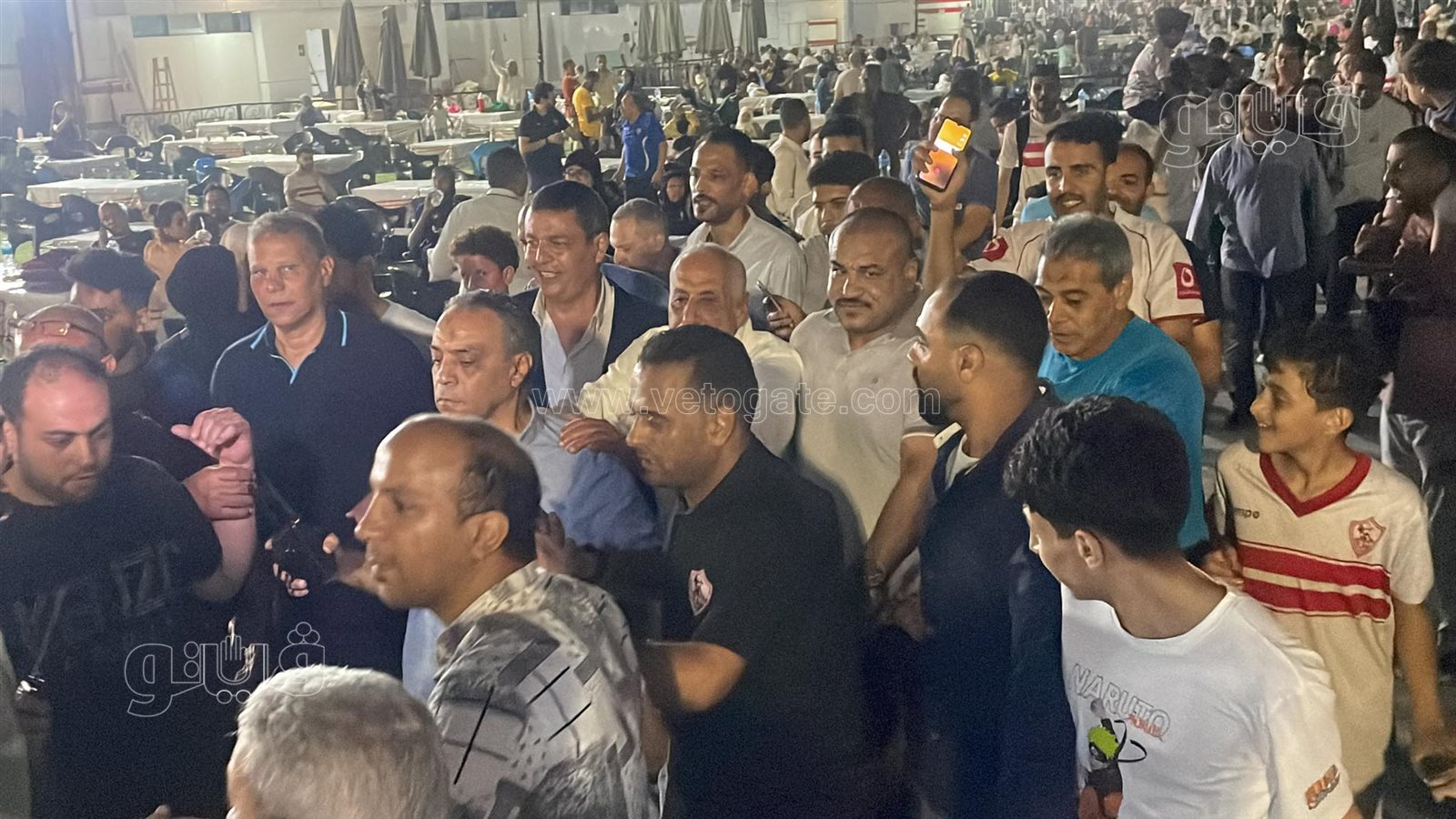 استقبال حافل ل حسين لبيب فور وصوله نادي الزمالك (3)