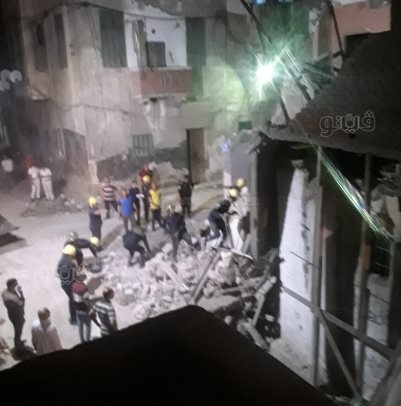  موقع انهيار عقار الإسكندرية (4)