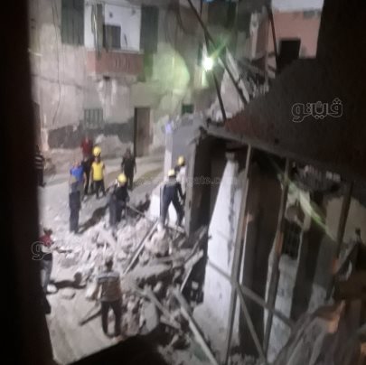  موقع انهيار عقار الإسكندرية (9)