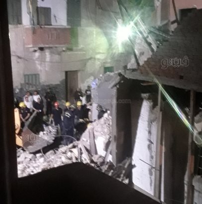  موقع انهيار عقار الإسكندرية (6)