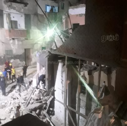  موقع انهيار عقار الإسكندرية (11)
