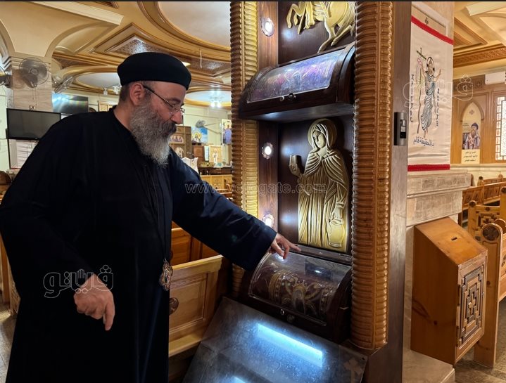 ، حكاية قديسة قنا التي علمت أوروبا النظافة وأجبرت ملوك أوروبا على خلع التيجان في حضرتها (21)