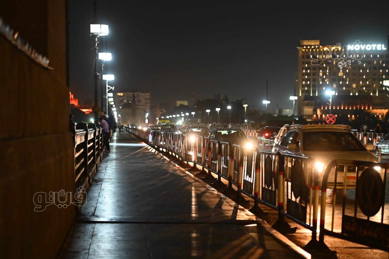 إقبال ضعيف على كورنيش النيل بوسط البلد ليلة العيد (1)
