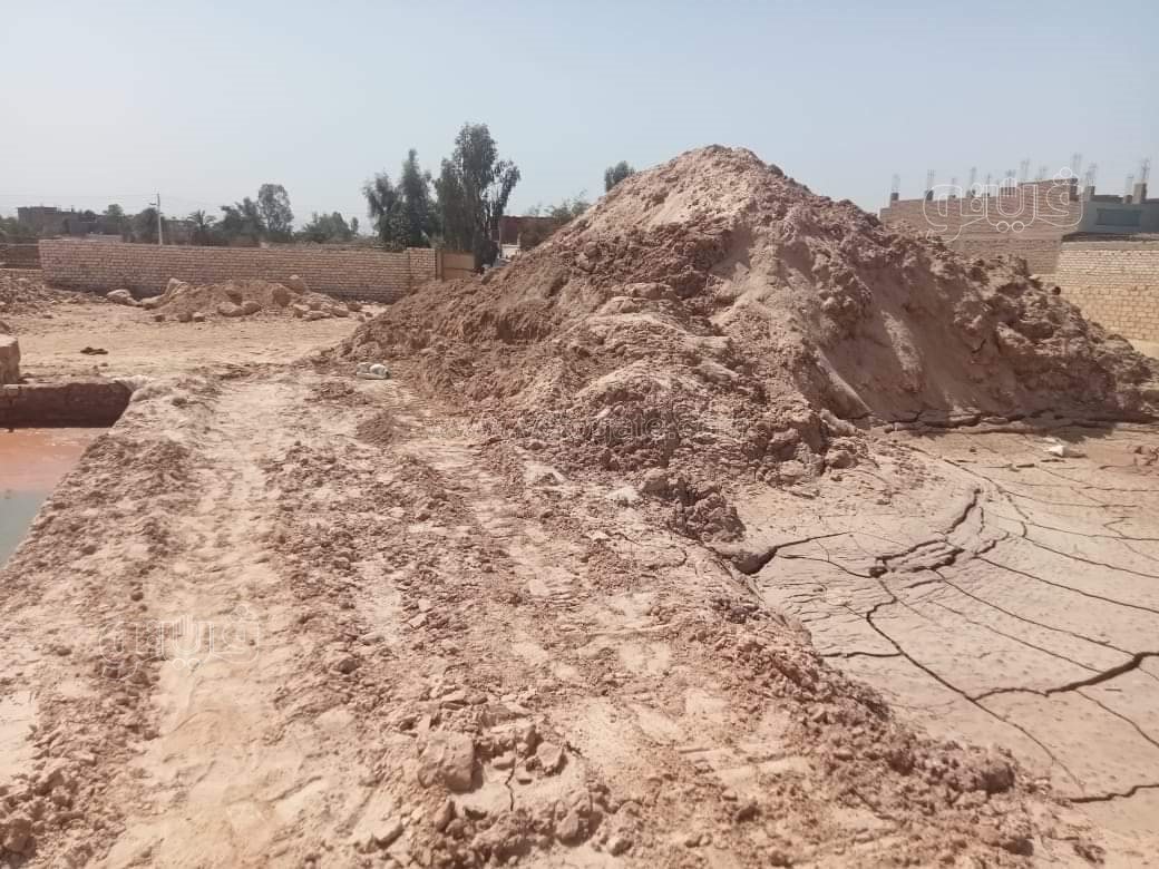 مغامرة فيتو لكشف أباطرة طواحين الذهب بجبال ووديان الصعيد (10)