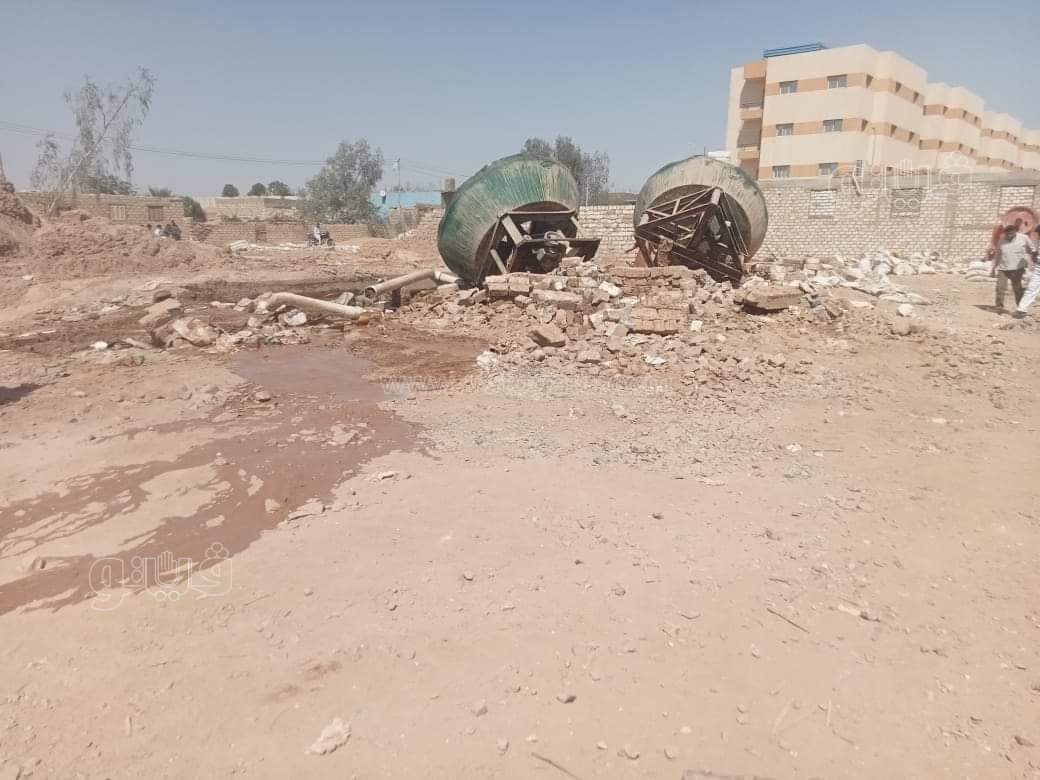 مغامرة فيتو لكشف أباطرة طواحين الذهب بجبال ووديان الصعيد (13)