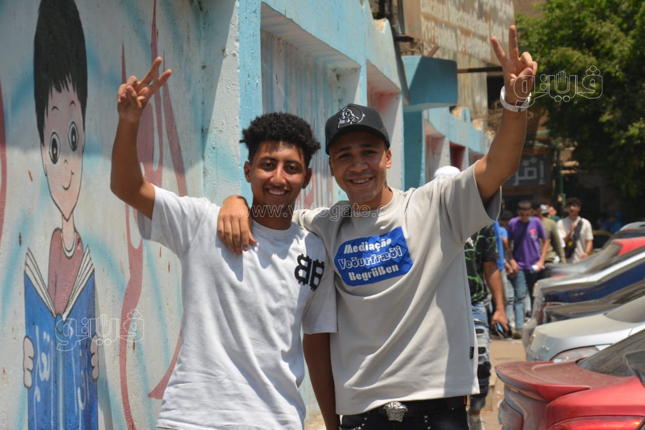 طلاب الثانوية العامة (14)