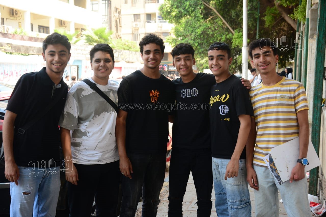 طلاب الثانوية العامة (15)