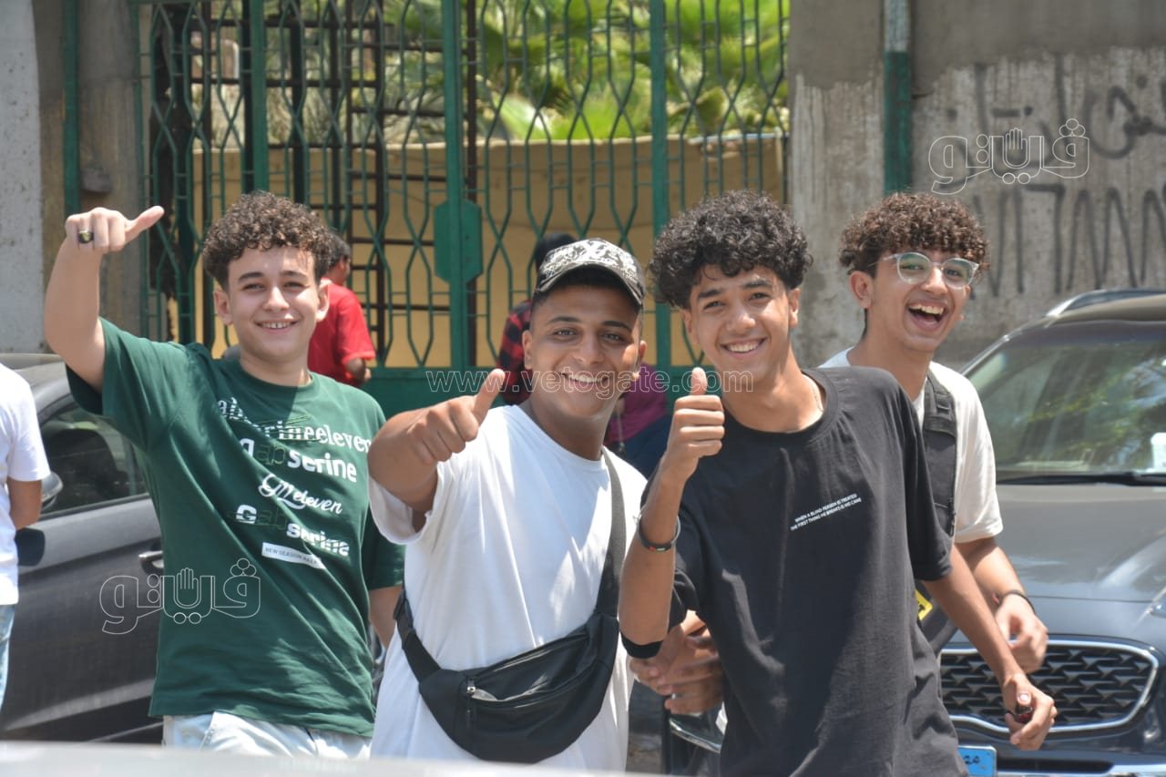 طلاب الثانوية العامة (16)