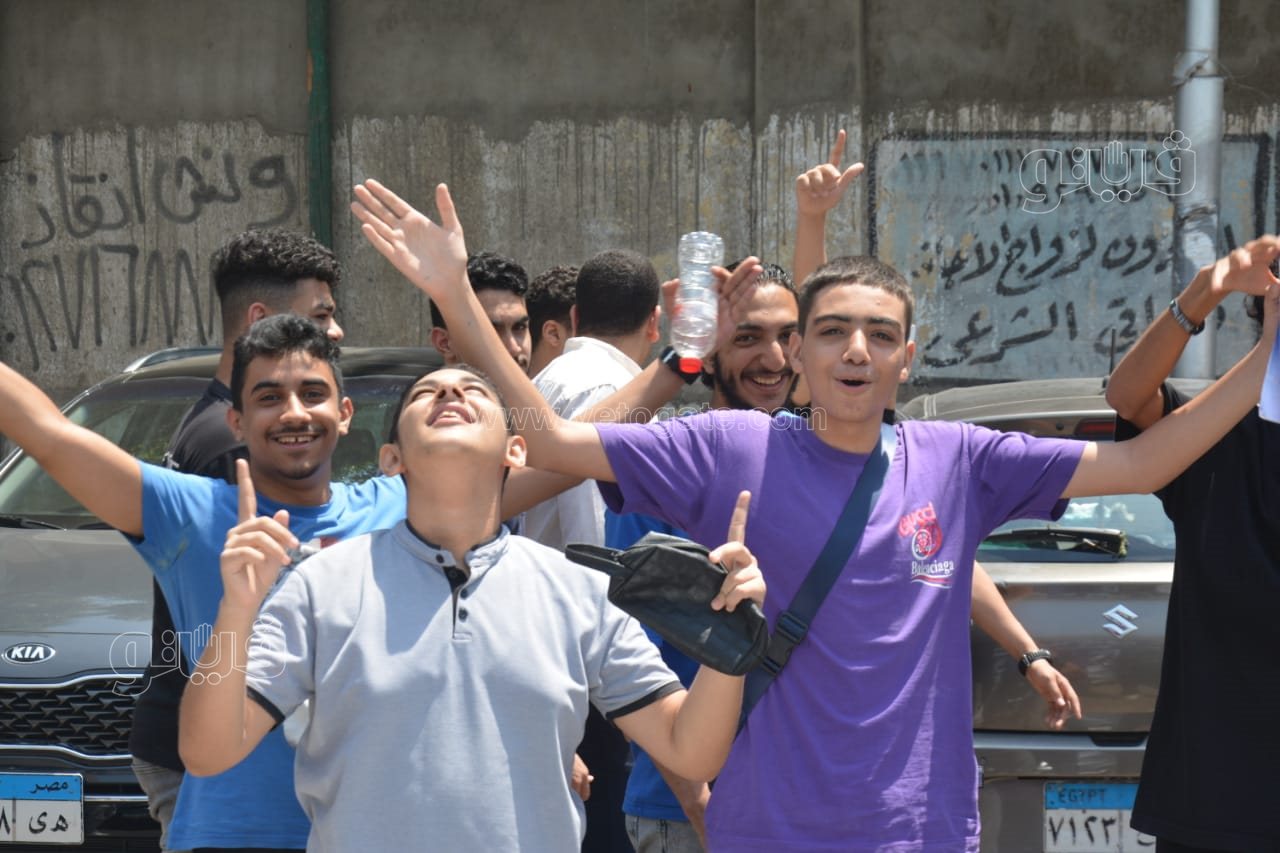 طلاب الثانوية العامة (17)