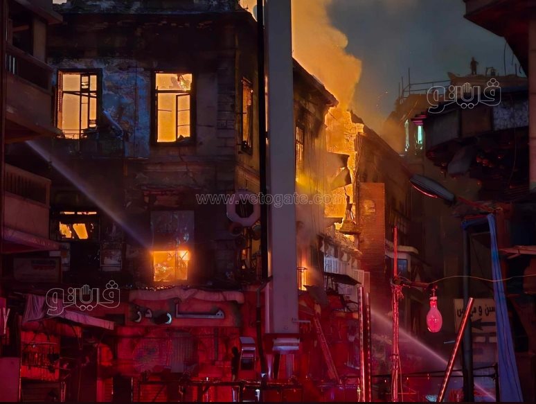 النيران خارج السيطرة، لقطات جديدة لحريق مخازن الملابس والأجهزة بالعتبة (4)