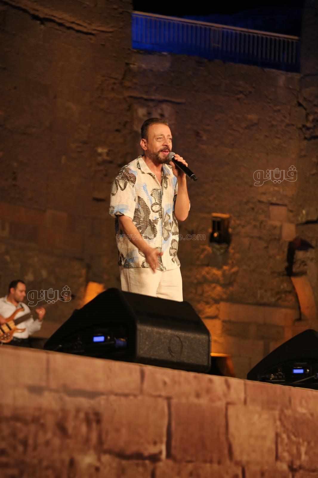 لؤي يتألق على مسرح المحكي (2)