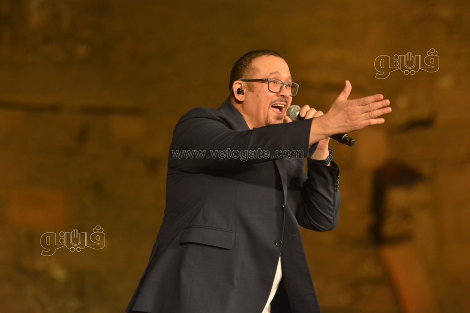 هشام عباس (9)