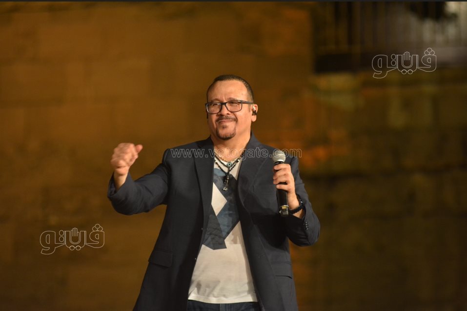 هشام عباس (16)