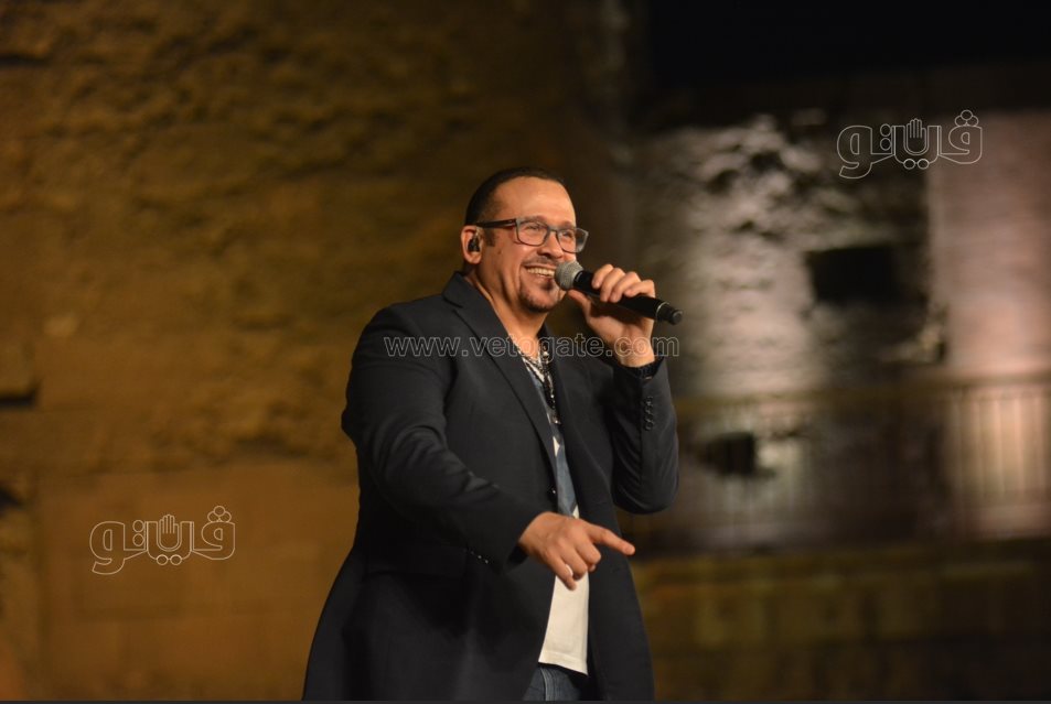 هشام عباس (21)