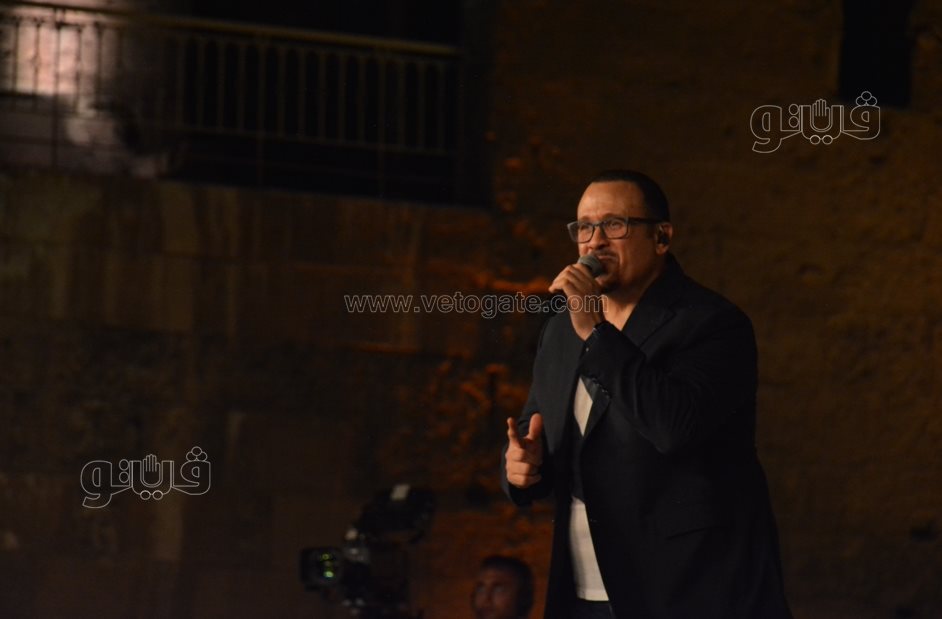 هشام عباس (35)