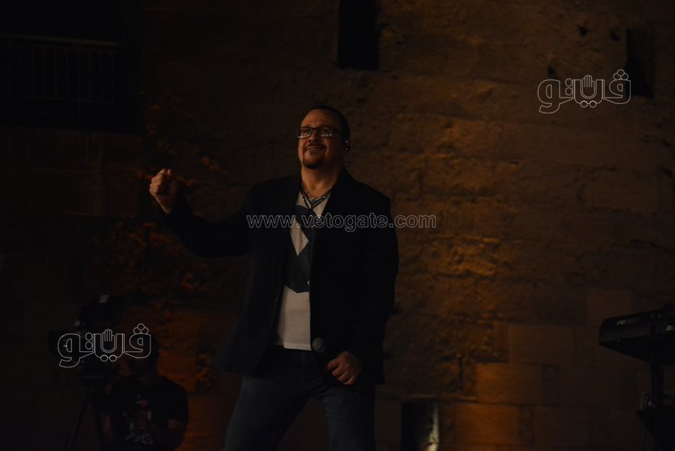 هشام عباس (39)