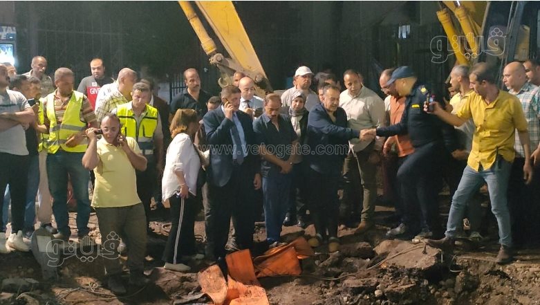 مياة أسيوط تفشل في إصلاح انفجار ماسورة رئيسية والمحافظ يفتح تحقيق (6)