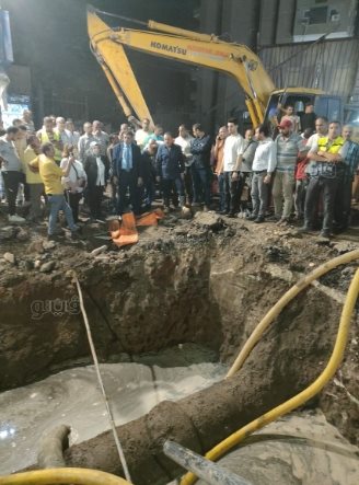 مياة أسيوط تفشل في إصلاح انفجار ماسورة رئيسية والمحافظ يفتح تحقيق (1)