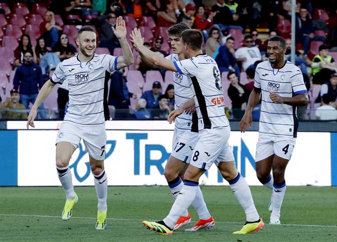 فريق كومو الإيطالي، فيتو