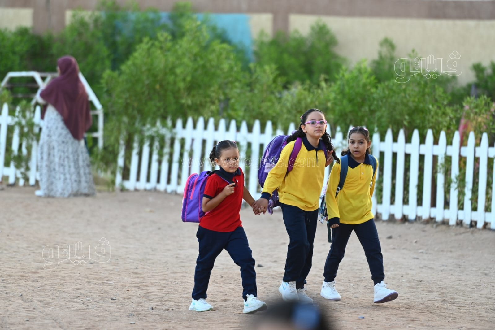 توافد الطلاب على المدراس (16)