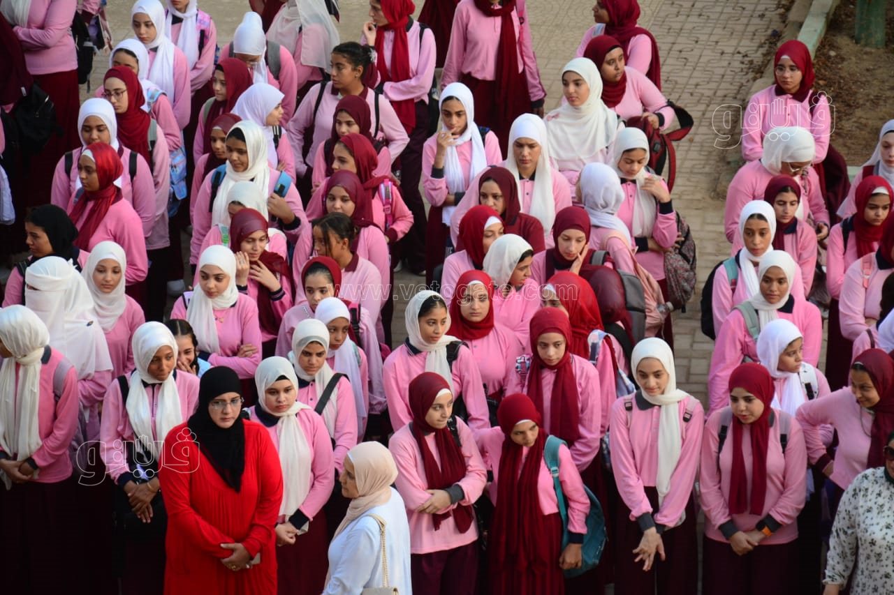 انطلاق طابور الصباح وتحية العلم بمحافظتي القاهرة والجيزة (48)