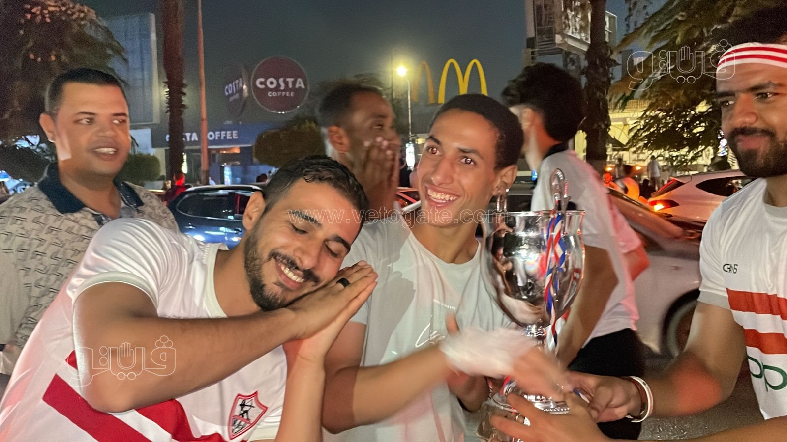 احتفالات جماهير الزمالك بالسوبر الإفريقي (3)