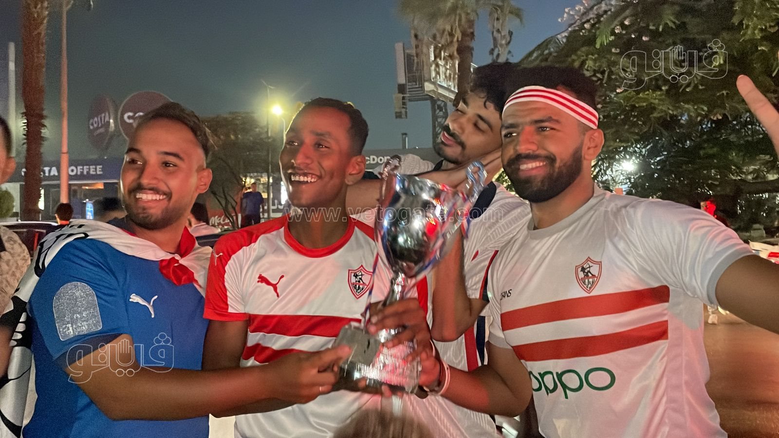 احتفالات جماهير الزمالك بالسوبر الإفريقي (6)
