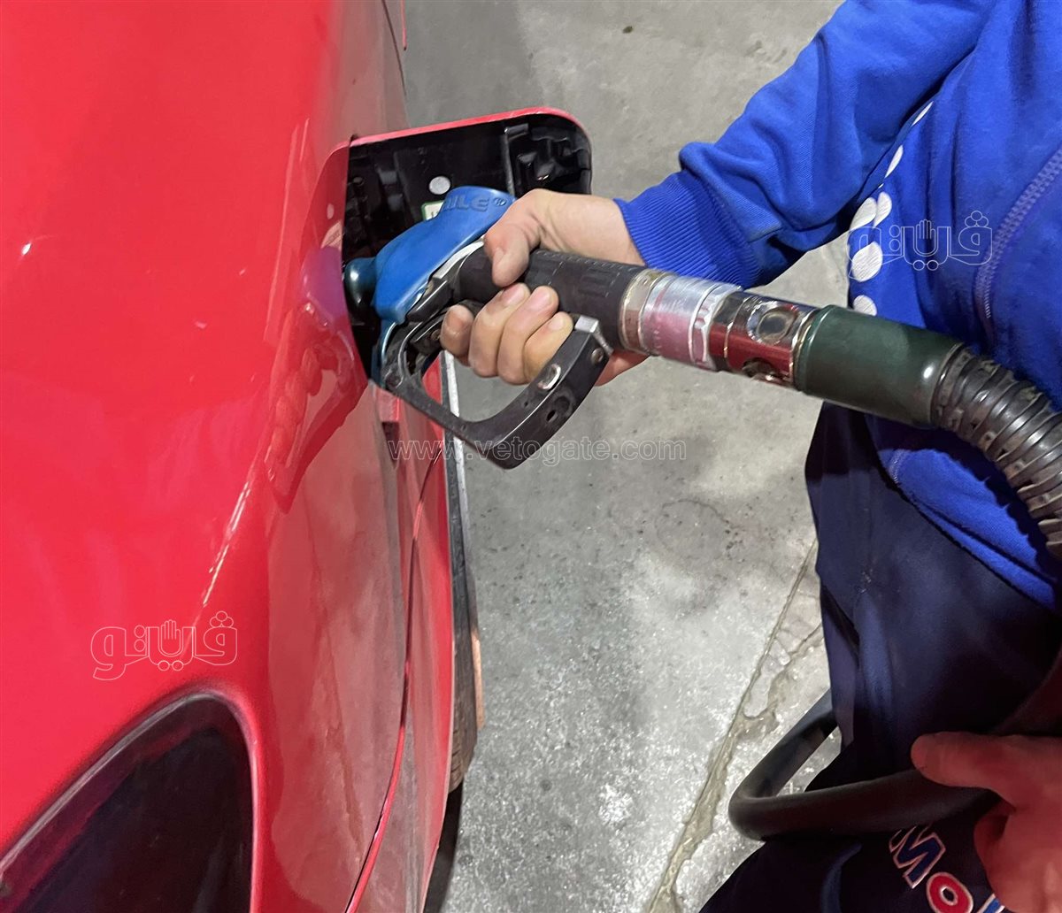 ازدحام غير مسبوق على محطات الوقود (6)