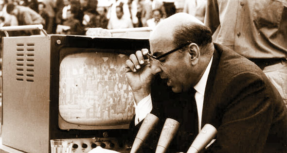 كابتن لطيف اشهر معلق رياضى