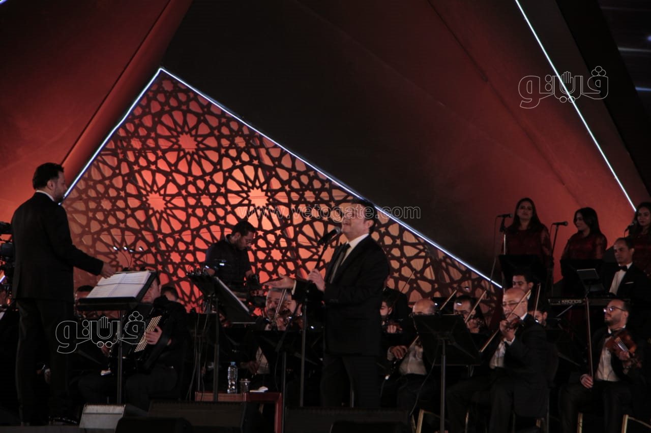 هاني شاكر يتألق في رحاب مملكة الطرب بمهرجان الموسيقى العربية  (9)