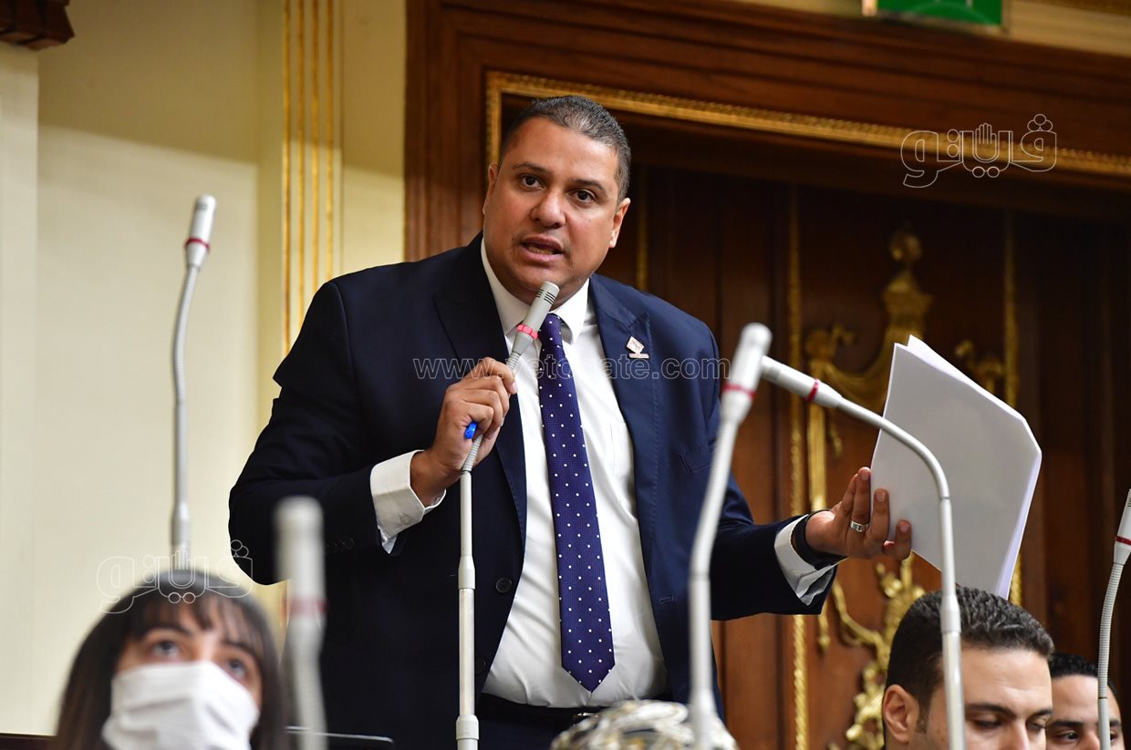 الجلسة العامة للبرلمان (1)