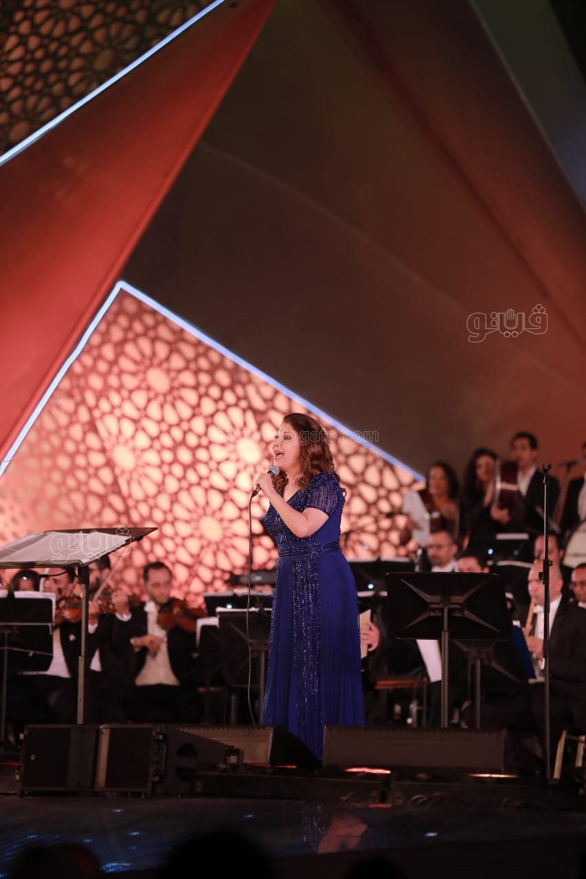 وزيرة الثقافة تسلم جوائز مهرجان الموسيقى العربية 30 (25)