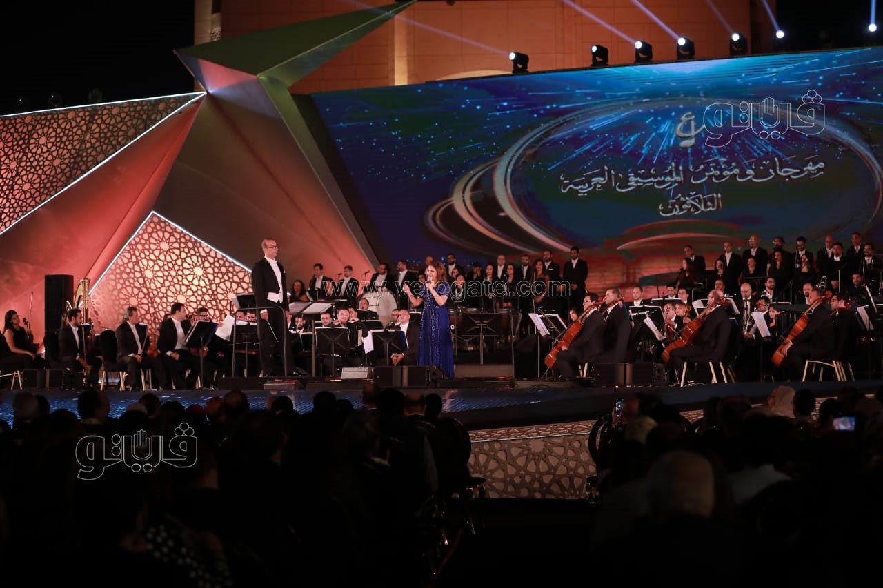 وزيرة الثقافة تسلم جوائز مهرجان الموسيقى العربية 30 (31)