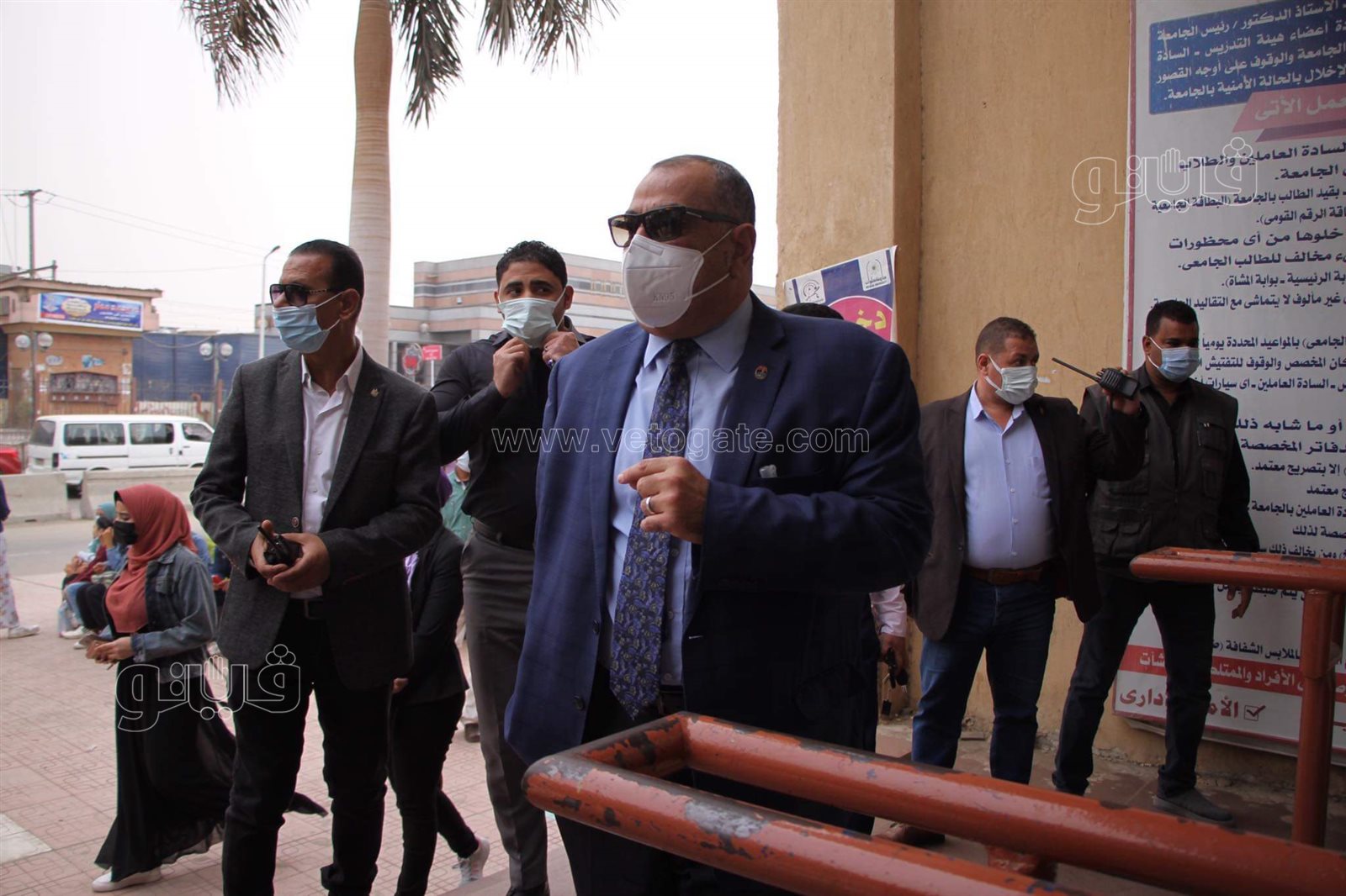 إجراءات مشددة بجامعة حلوان في ثاني أيام منع غير المطعمين من الدخول (1)