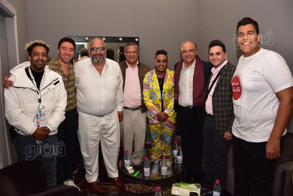 سفيرا مصر والمغرب يحضران عرض عائله تس لنجوم مسرح مصر بموسم الرياض (5)