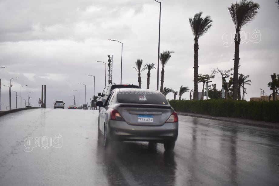 أمطار شديدة في أكتوبر وعين شمس (12)