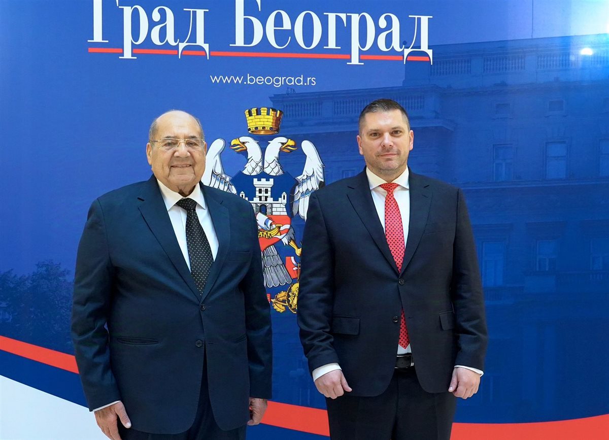 رئيس الشيوخ مع رئيس مدينة بلجراد