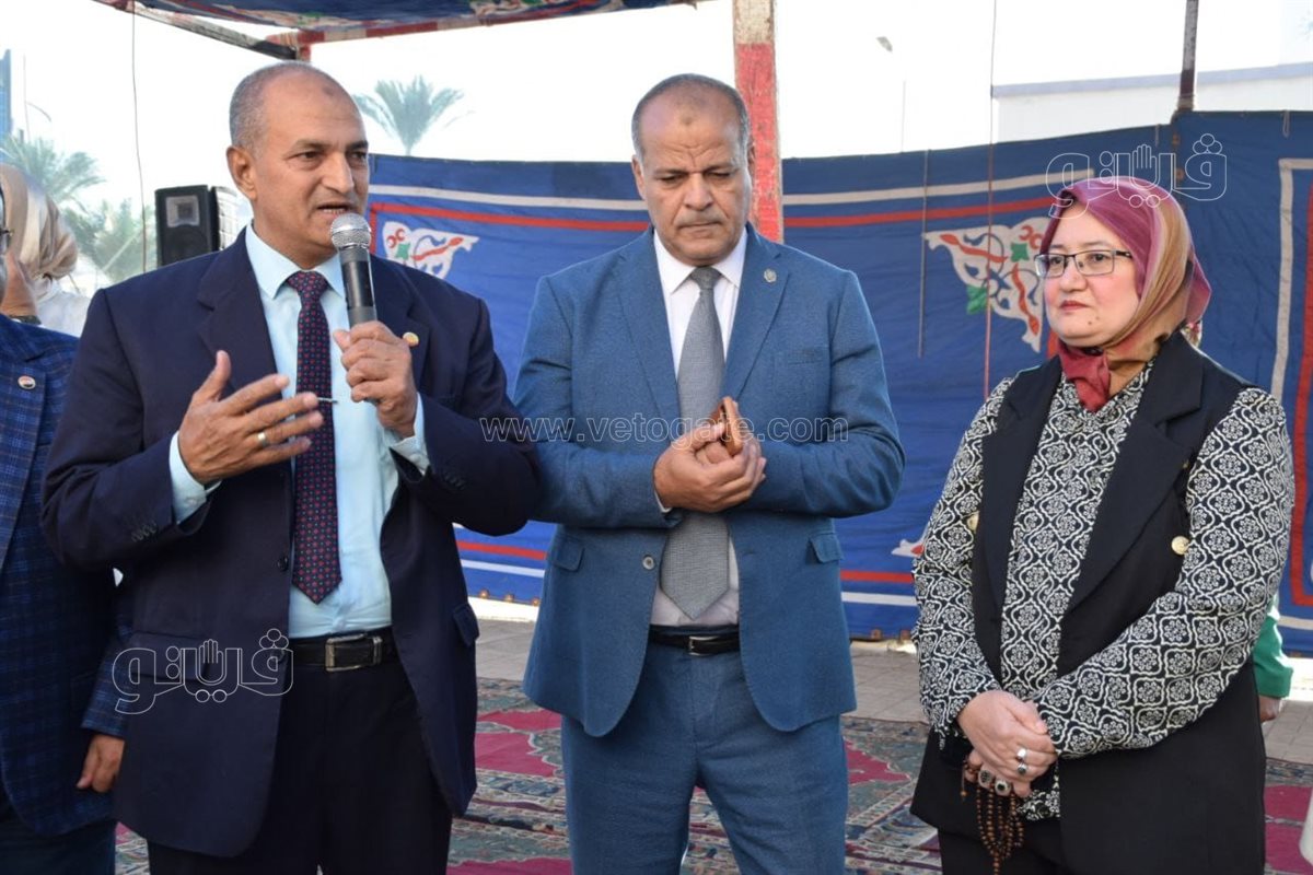 تعليم بورسعيد يناقش الاستعدادات لاجراء امتحانات الفصل الدراسي الأول، فيتو