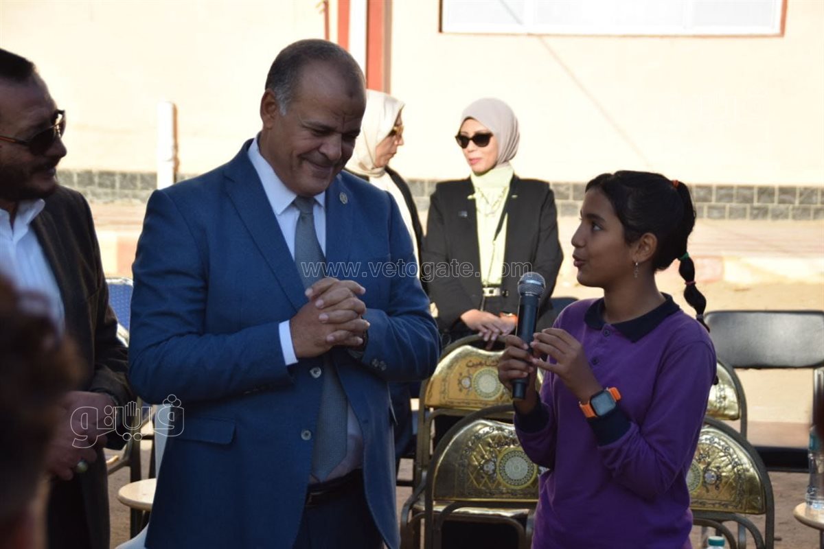 تعليم بورسعيد يناقش الاستعدادات لاجراء امتحانات الفصل الدراسي الأول، فيتو