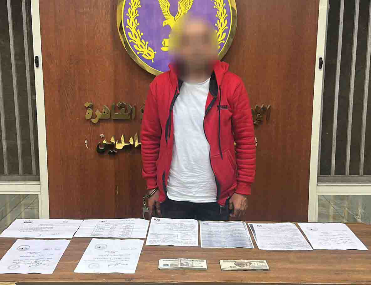 ضبط عاطل انتحل صفة مسئول بوزارة الإسكان بزعم تخصيص شقق سكنية بعابدين