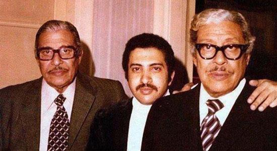 عماد حمدى وشقيقه التوأم وابنه نادر