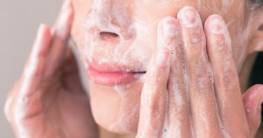 قناع طبيعي لسنفرة البشرة