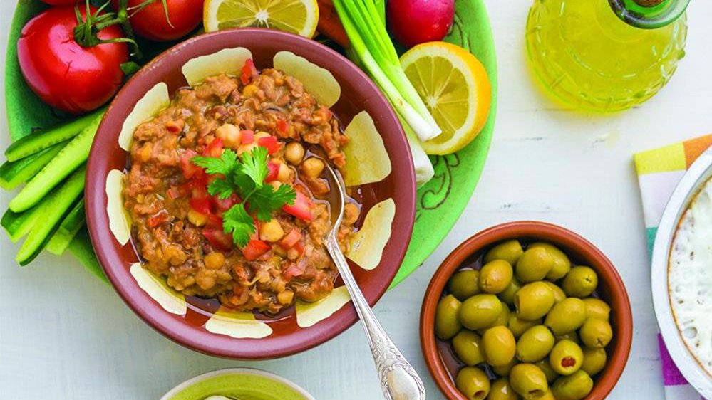 الفول المدمس في البيت