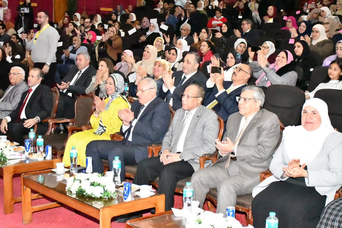 جانب من الحفل، فيتو