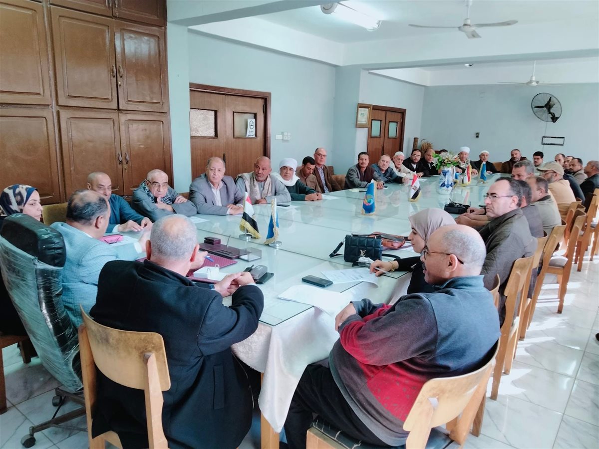 اجتماع لحل مشاكل المصارف والمساقي الخاصة بالبحيرة، فيتو