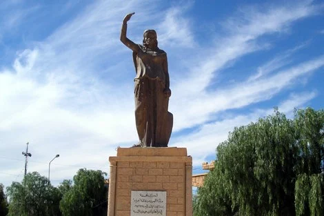 تمثال لملكة الأمازيغ، فيتو