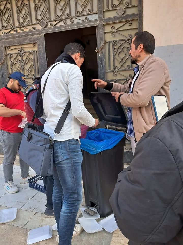 ضبط لحوم مجهولة المصدر بمطاعم ببنها،فيتو